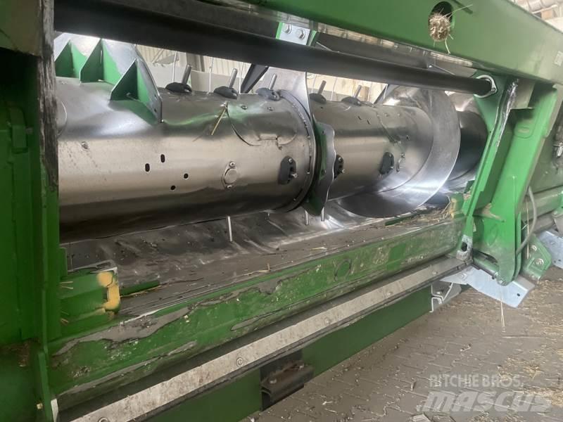John Deere 635 X Glave za kombajne