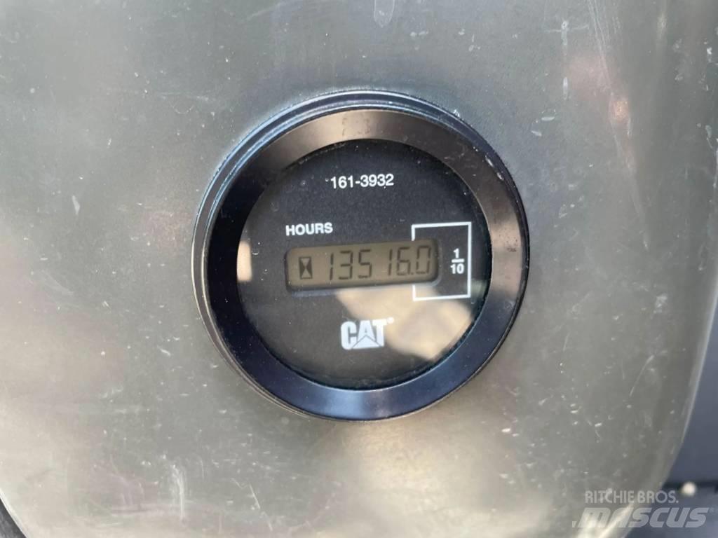 CAT 320D L Bagri goseničarji