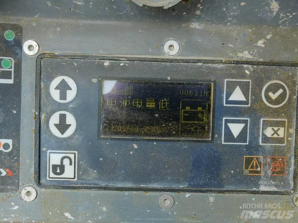 Haulotte OPTIMUM 8 Škarjaste dvižne ploščadi