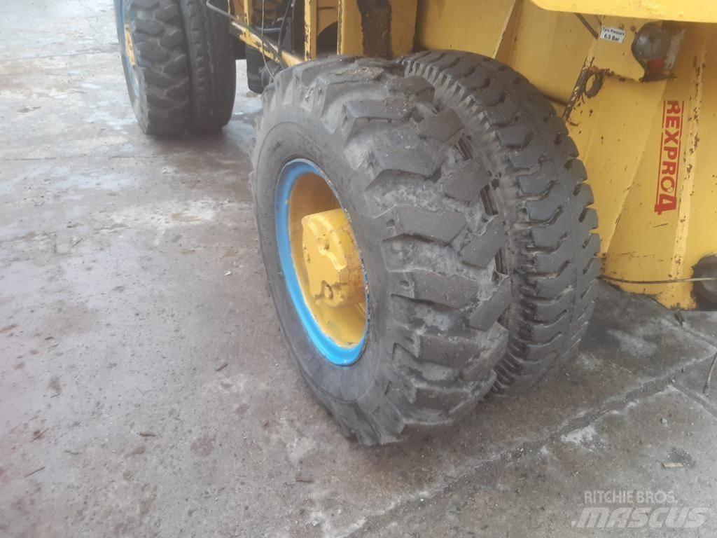 CASE WX 170 Bagri na kolesih