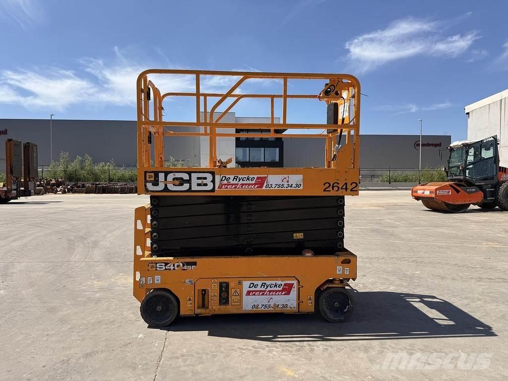 JCB S4046E Druga dvigala in dvižne ploščadi