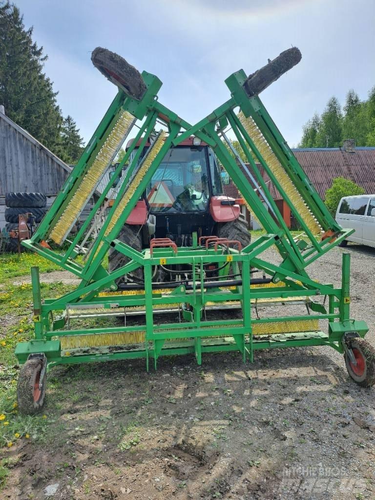  Combocut Combocut Druga oprema za traktorje