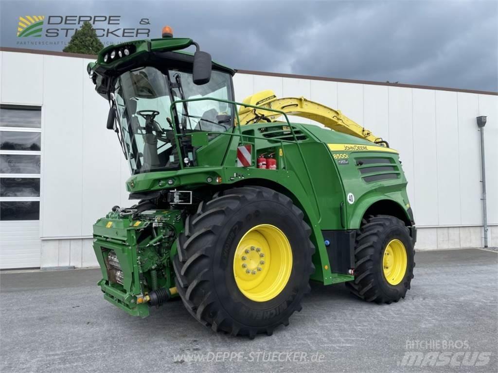 John Deere 8500i Kombajni za krmo