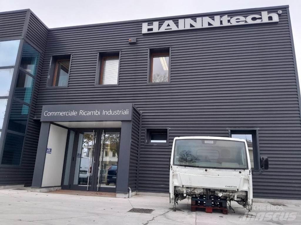Nissan Cabstar Kabine in notranjost