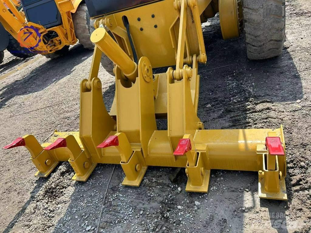 CAT 140 H Grederji