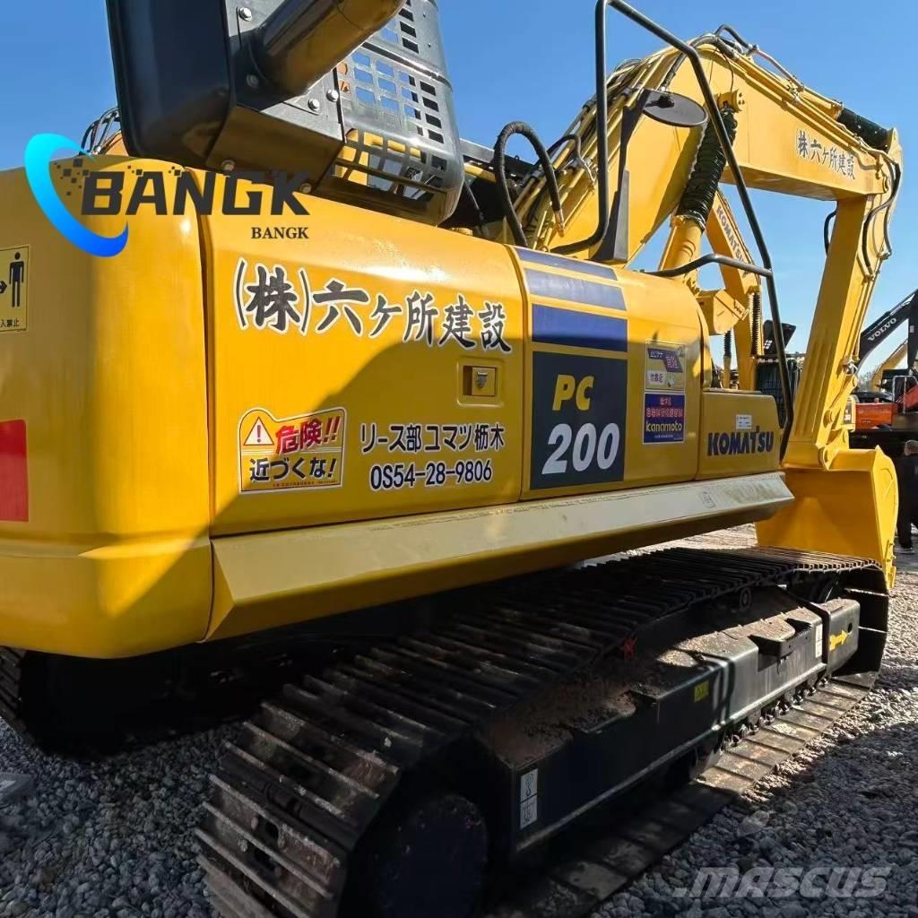 Komatsu PC 200 Bagri goseničarji