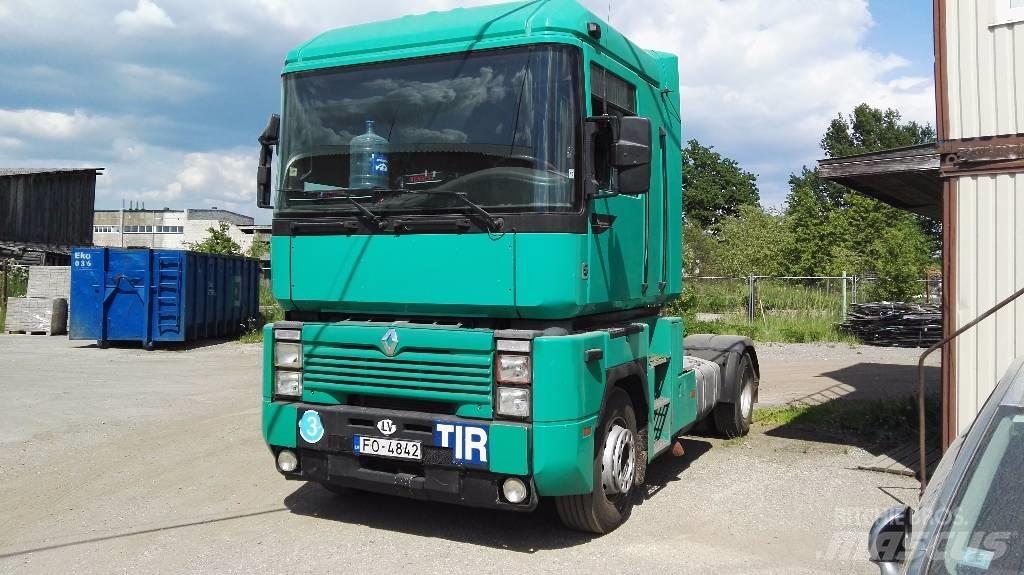 Renault MAGNUM Vlačilci