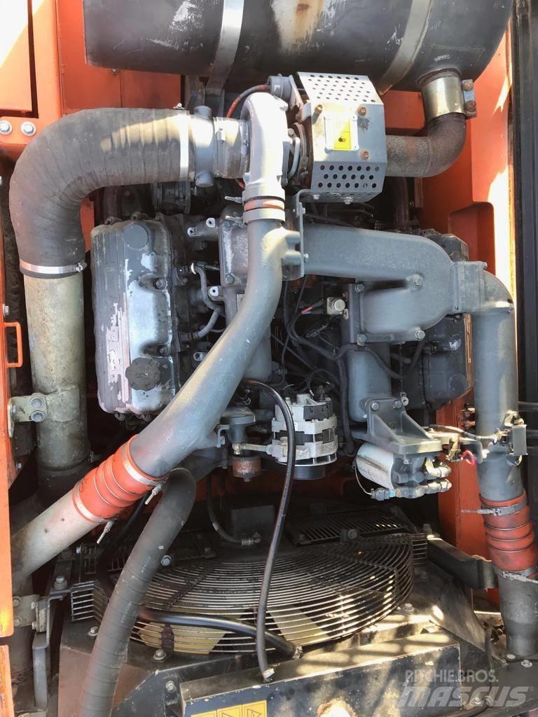 Doosan DX480LC Bagri goseničarji