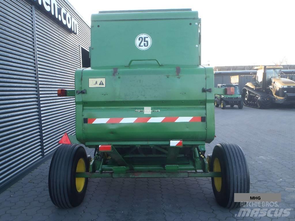 John Deere 590 Balirke (okrogle bale)