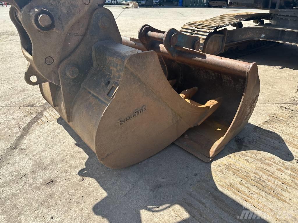 CASE CX 210 D Bagri goseničarji