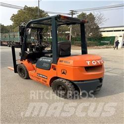 Toyota 02-7 FD F 30 Dizelski viličarji