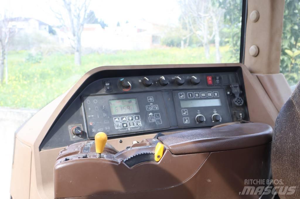 John Deere 8420 T Traktorji