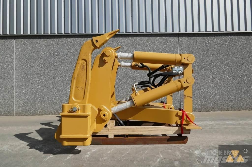 CAT D7E Ripper Drugi deli