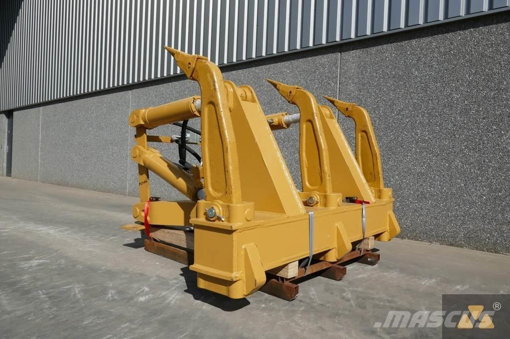 CAT D7E Ripper Drugi deli