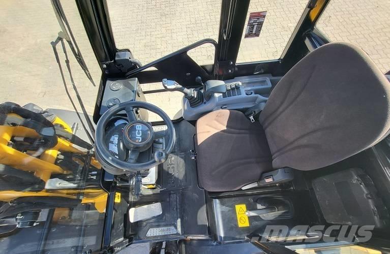 JCB 403 Kolesni nakladalci