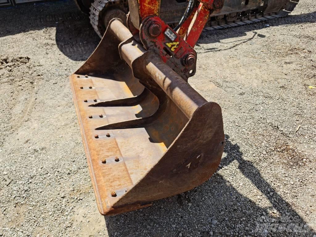 Komatsu PC 138-8 Bagri goseničarji