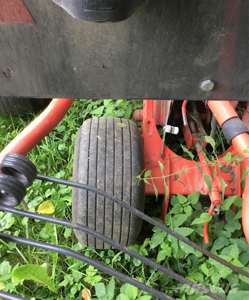 Kuhn GA 6632 Zgrabljalniki