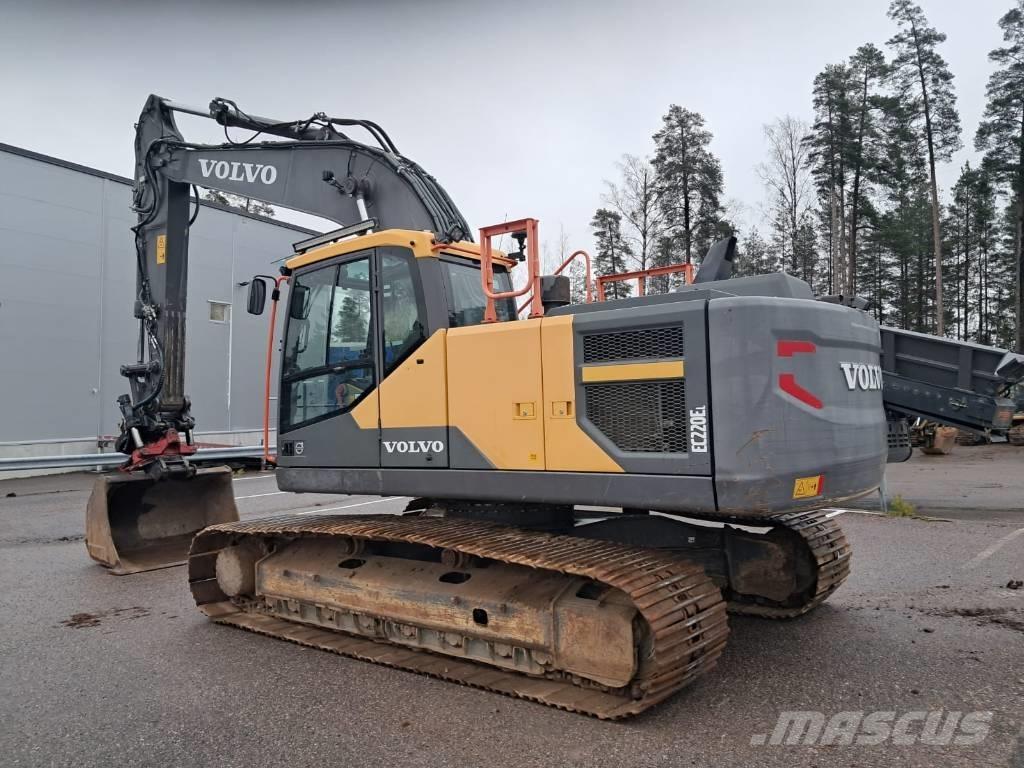 Volvo EC 220 EL Bagri goseničarji