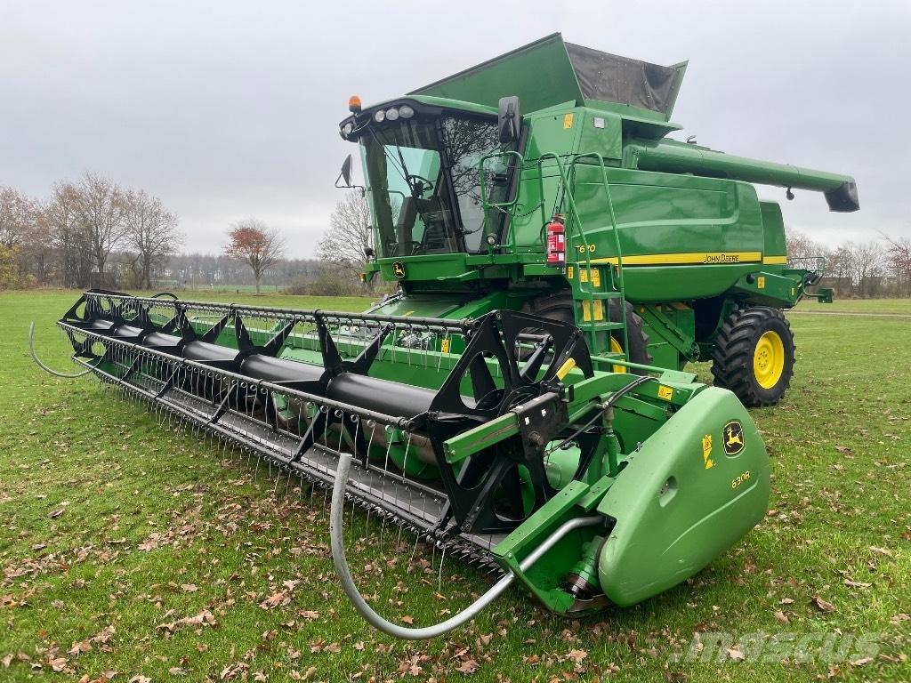 John Deere T 670 i Kombajni