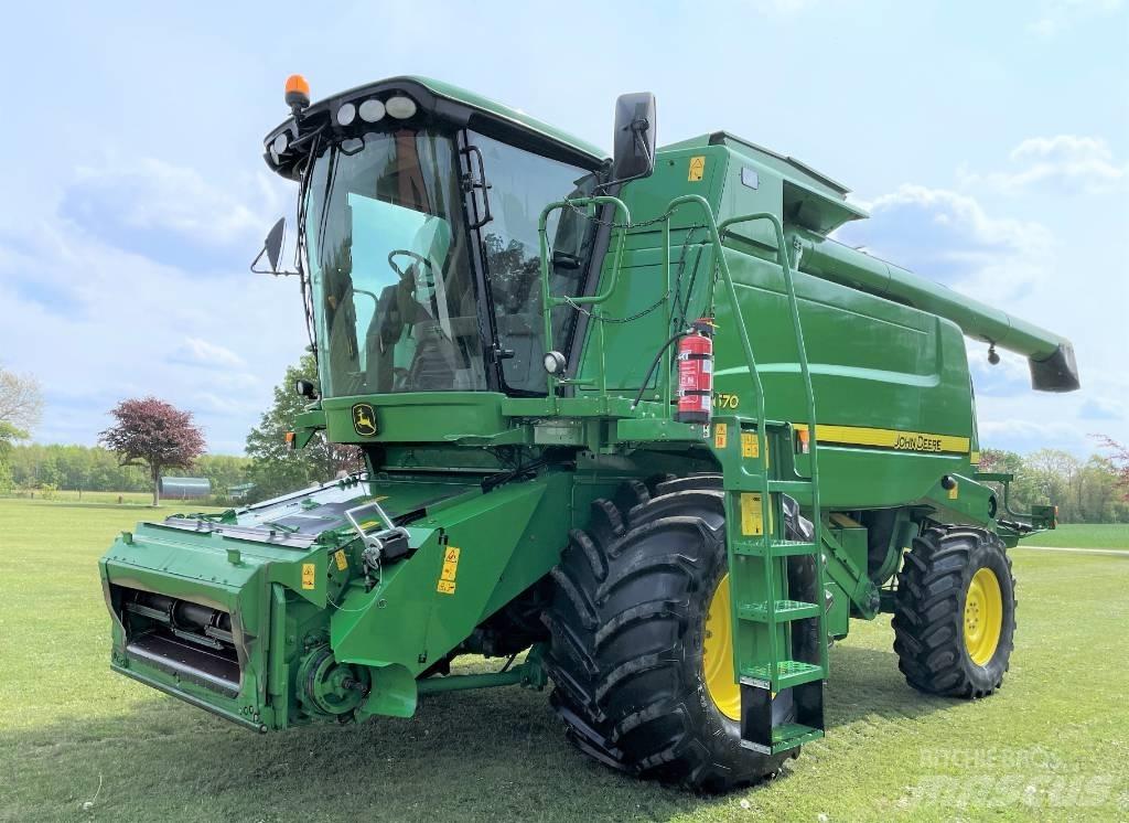 John Deere T670 Kombajni