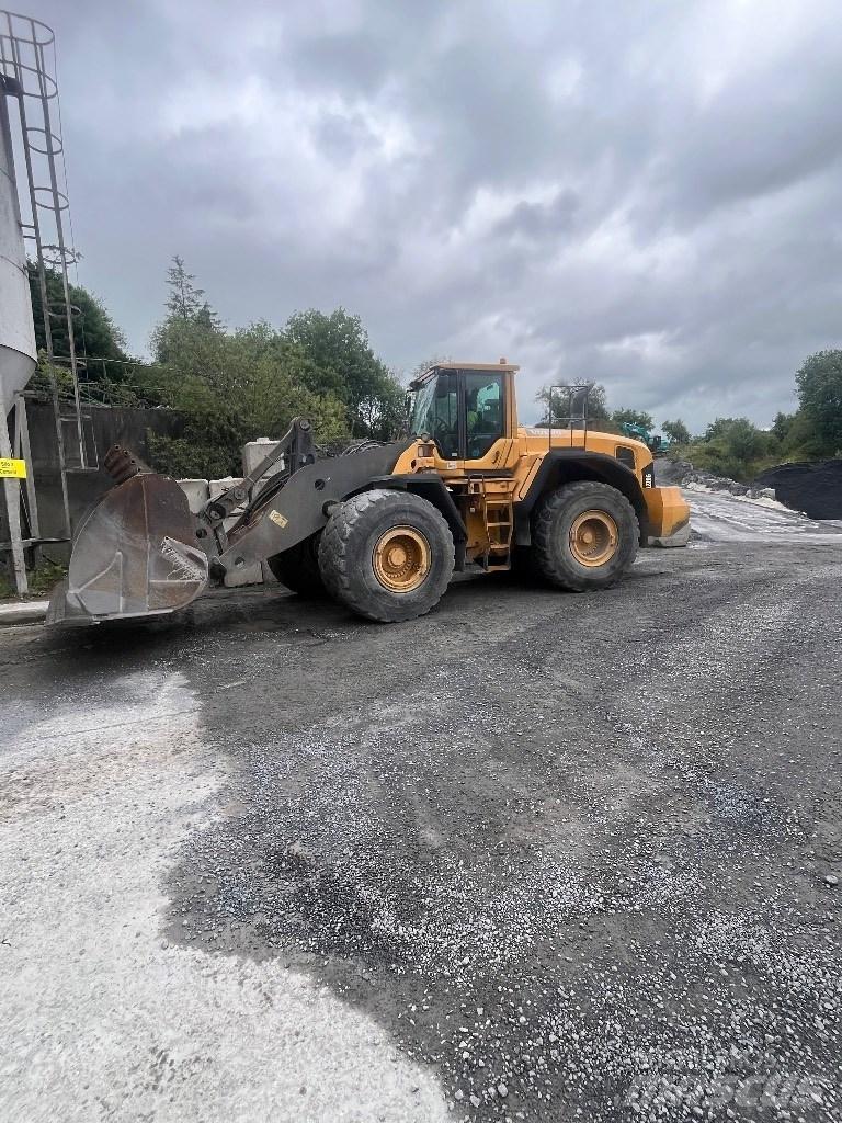 Volvo L 220 G Kolesni nakladalci