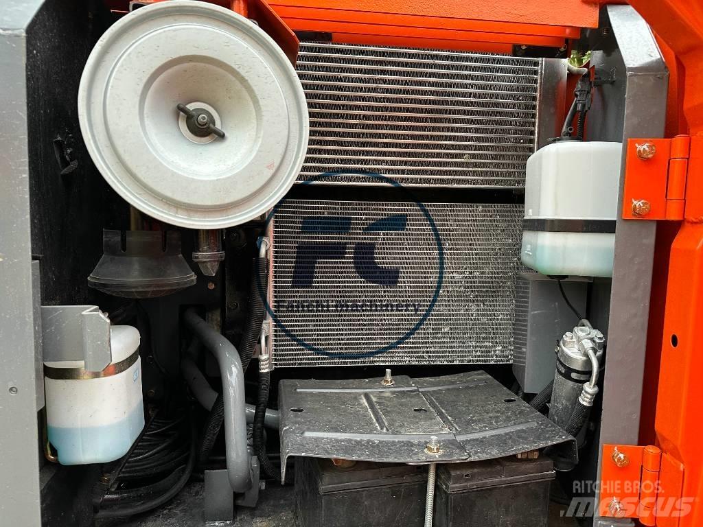 Hitachi ZX 120 Bagri goseničarji