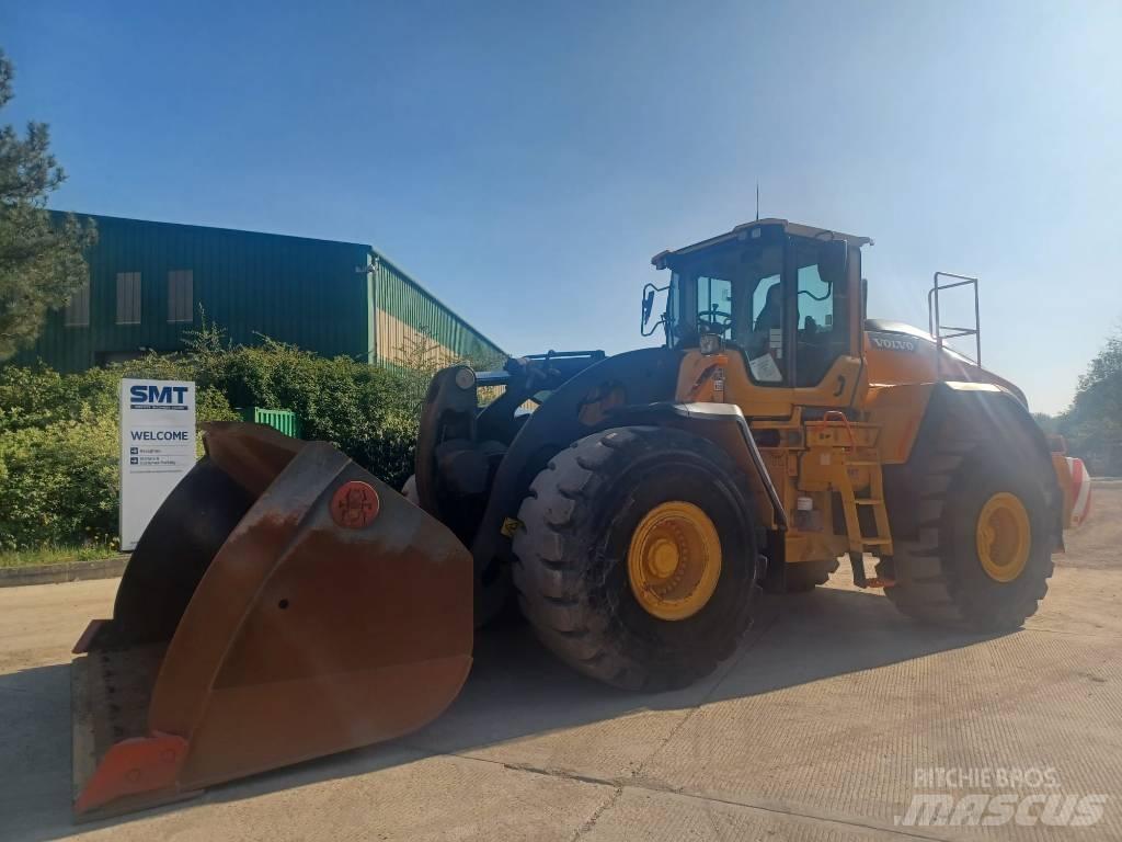 Volvo L 260 H Kolesni nakladalci