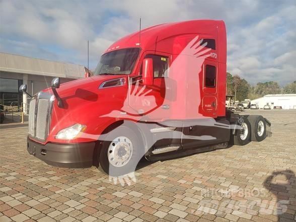Kenworth T680 Vlačilci