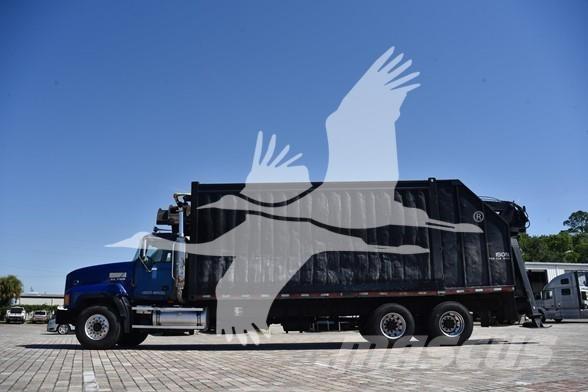 Mack CL733 Gradbeništvo - drugo