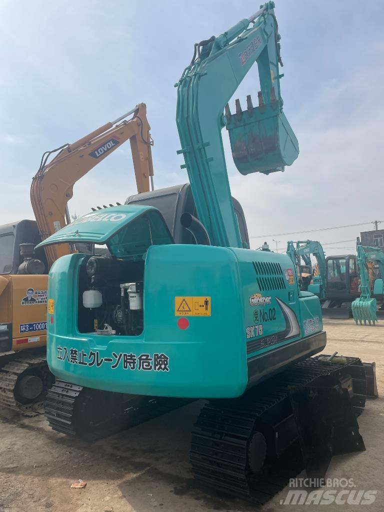 Kobelco SK 75 Mini bagri <7t