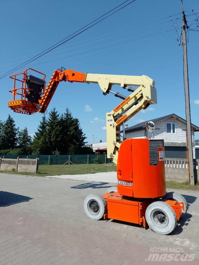 JLG E 300 AJP Zglobne dvižne ploščadi
