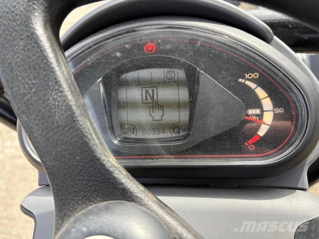 Giant G2200 E Xtra Mini nakladalci