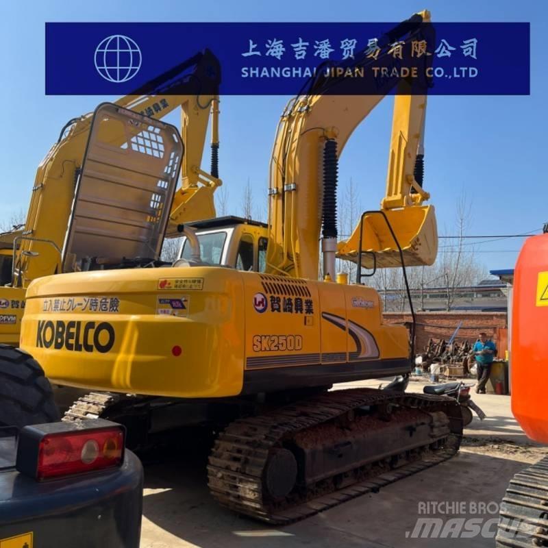 Kobelco SK 250 Bagri goseničarji