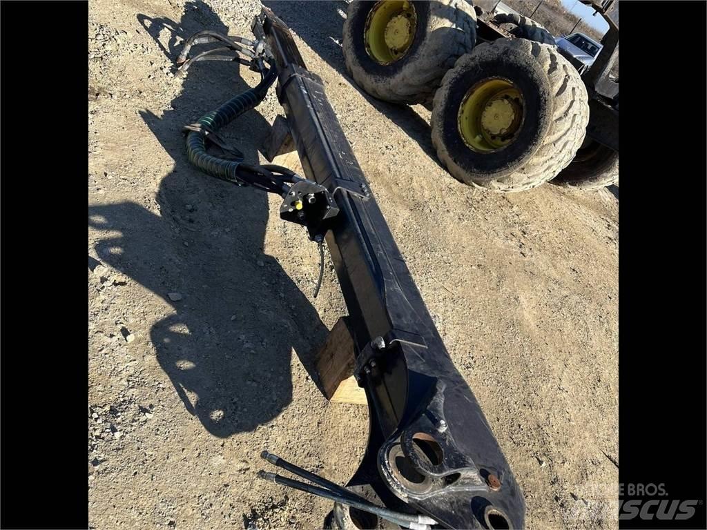 John Deere CH7 Dvigala za gozdne kombajne