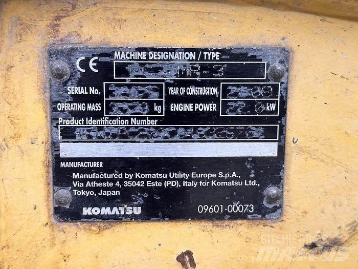 Komatsu PC30 Mini bagri <7t