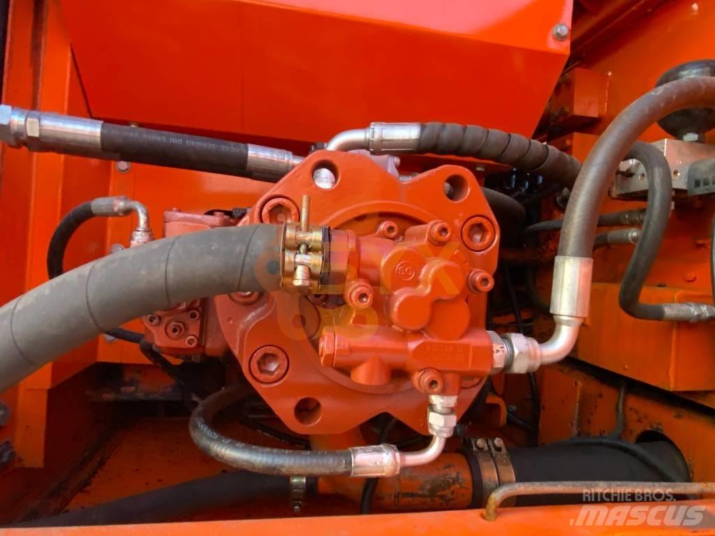 Doosan 220 LC-7 Bagri goseničarji