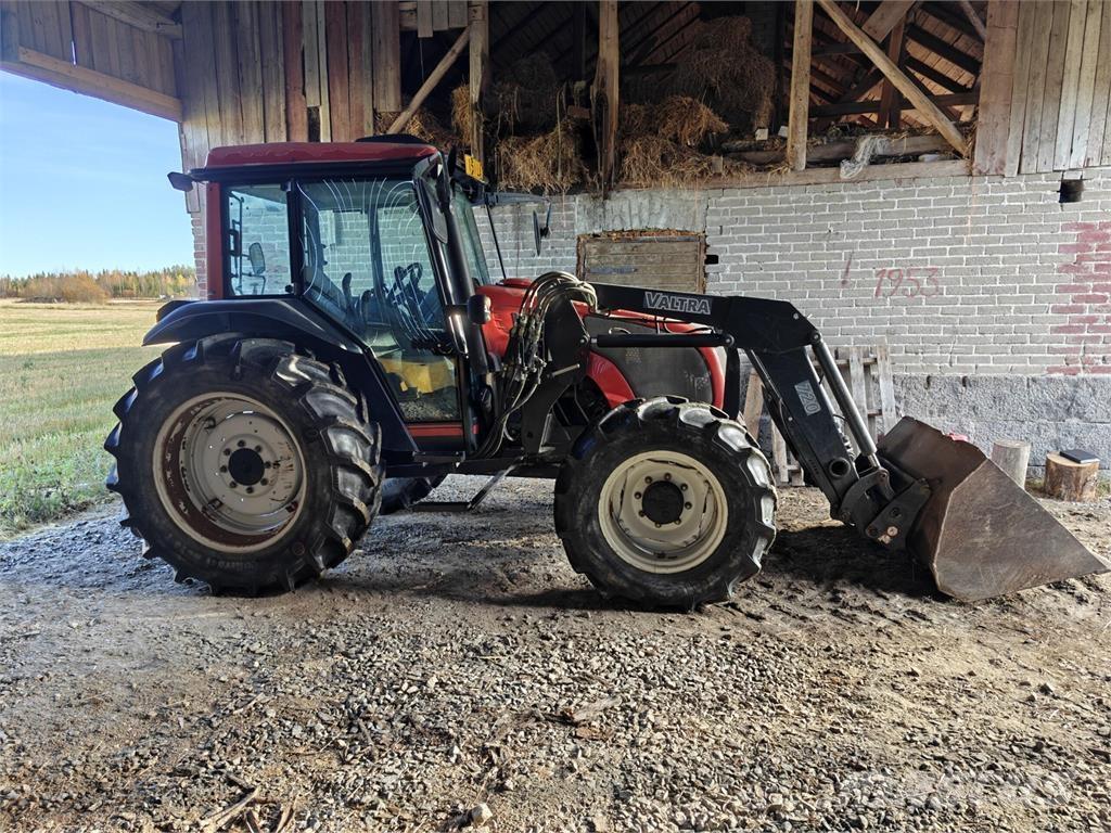 Valtra A95N Traktorji
