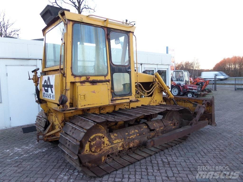 CAT D 4 E Buldožerji goseničarji