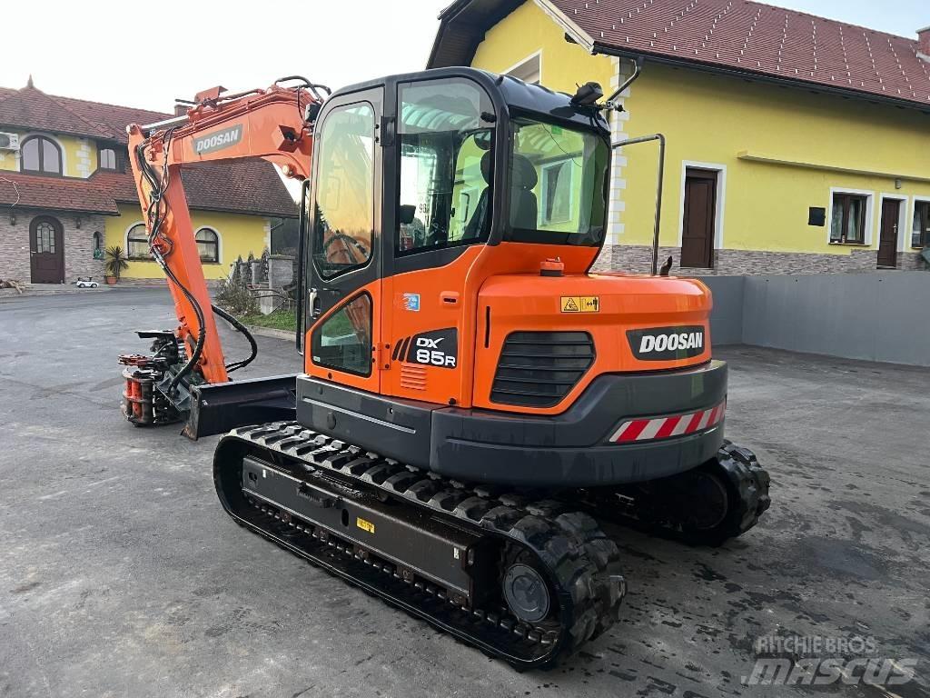 Doosan DX85R-3 Midi bagri 7t – 12t