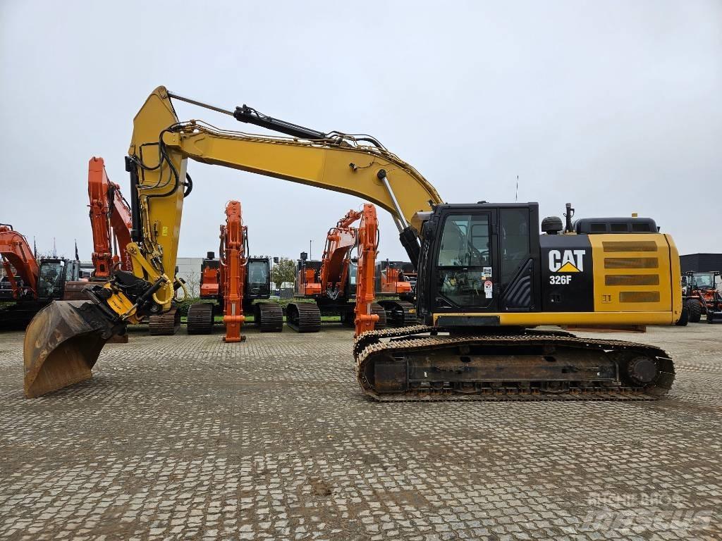 CAT 326 F L Bagri goseničarji