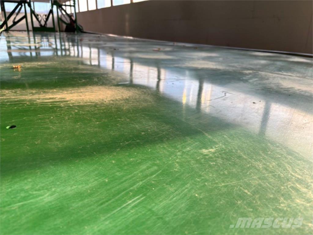 Kröger PWO 24 Prikolica za bale