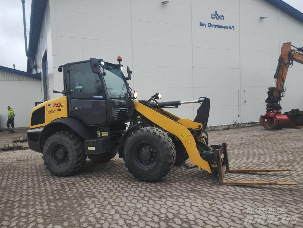 New Holland W70C Kolesni nakladalci