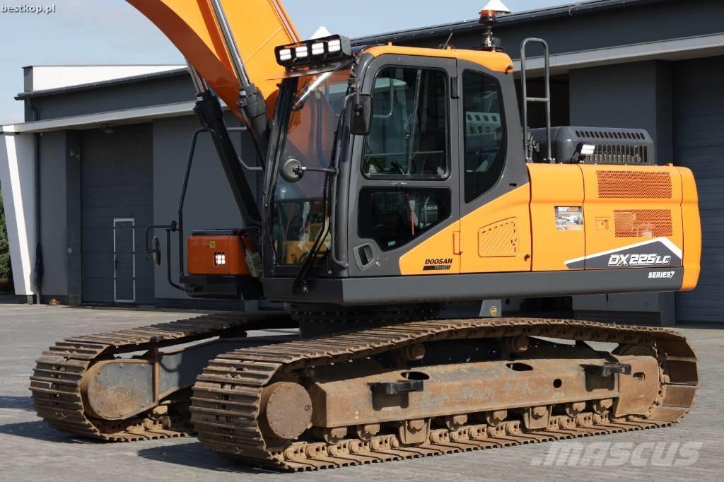 Doosan DX 225 LC-7 Bagri goseničarji