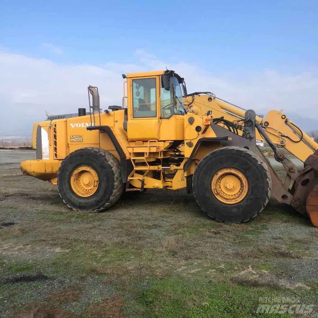 Volvo L180E Kolesni nakladalci