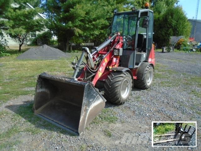 Weidemann 1160 Kolesni nakladalci