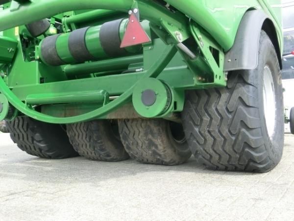 McHale Fusion 2 3 Balirke (okrogle bale)