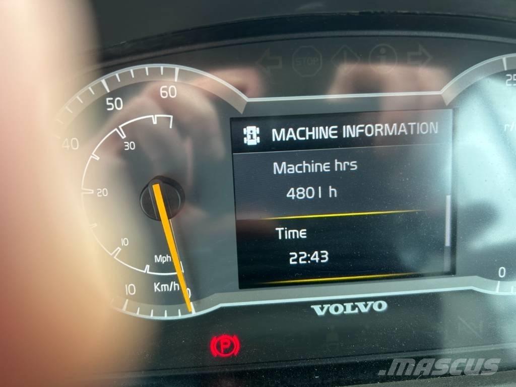 Volvo L 180 H Kolesni nakladalci