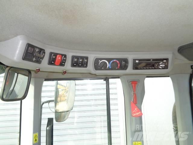 CAT 938M Kolesni nakladalci