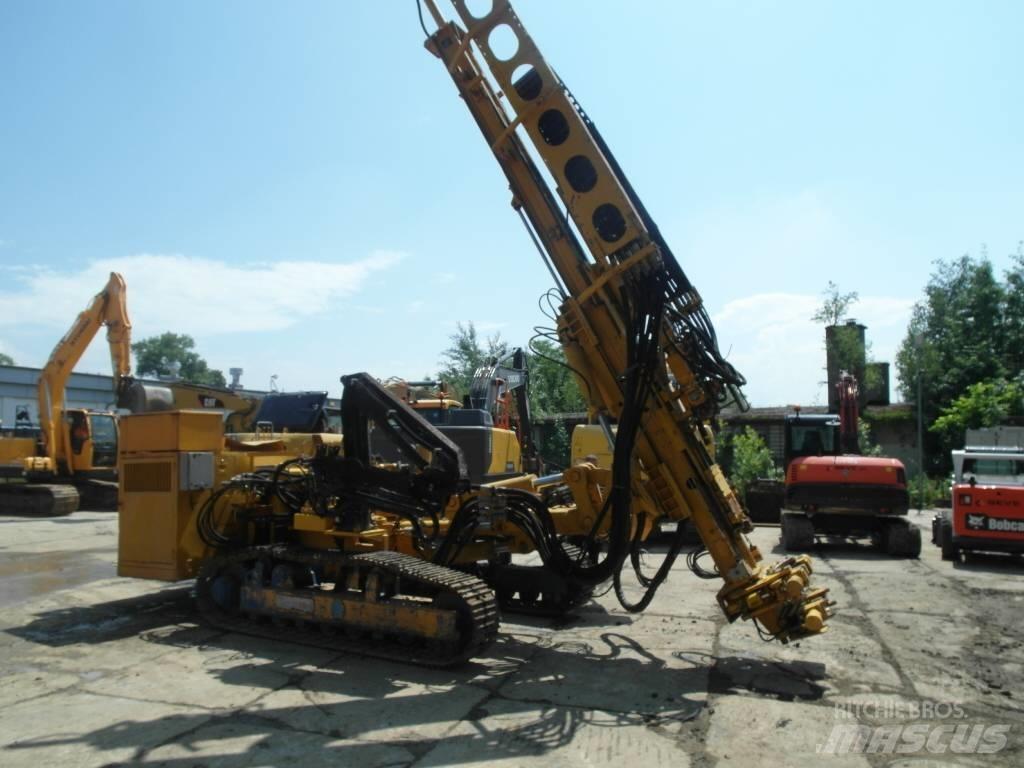 Klemm KR 806-3 Težki vrtalni stroji