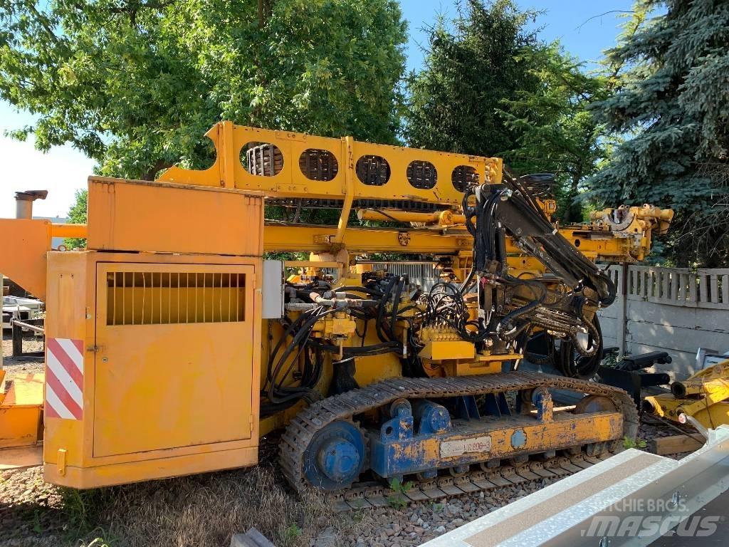 Klemm KR 806-3 Težki vrtalni stroji